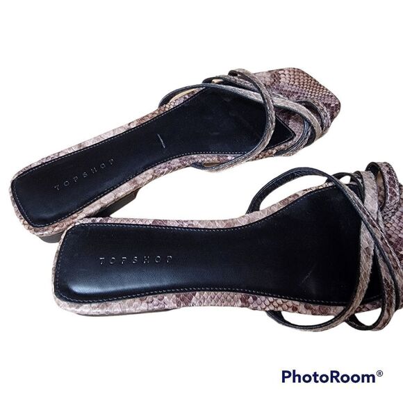 Topshop Hippie Square Slide Sandal. Size 40. - Picture 6 of 11